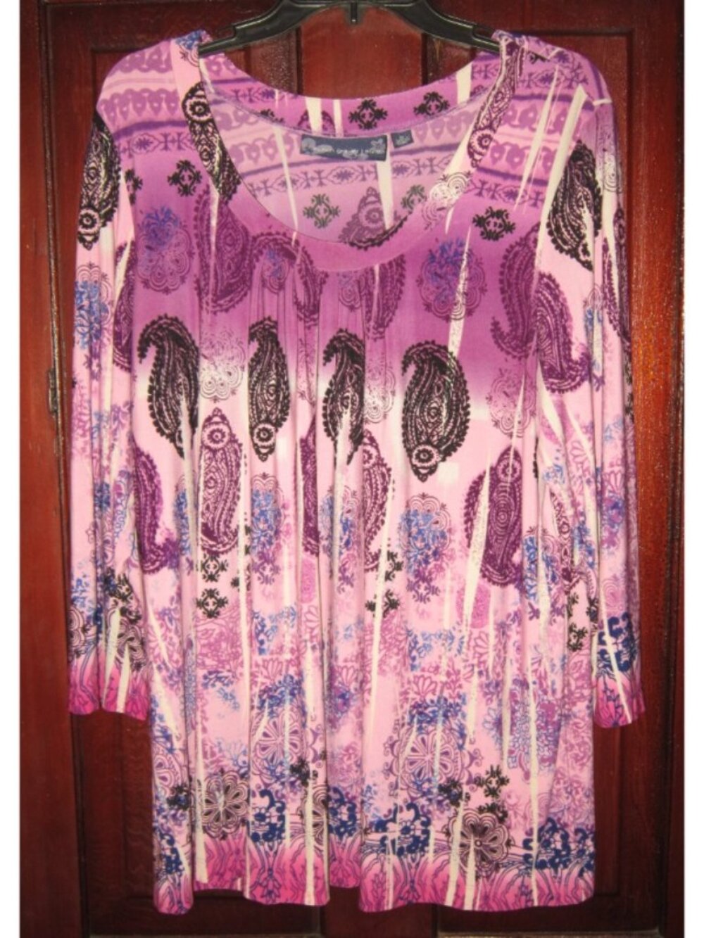 Susan Graver XL Stretch Liquid Knit Top Blouse Shirt Paisley Print Purple Boho